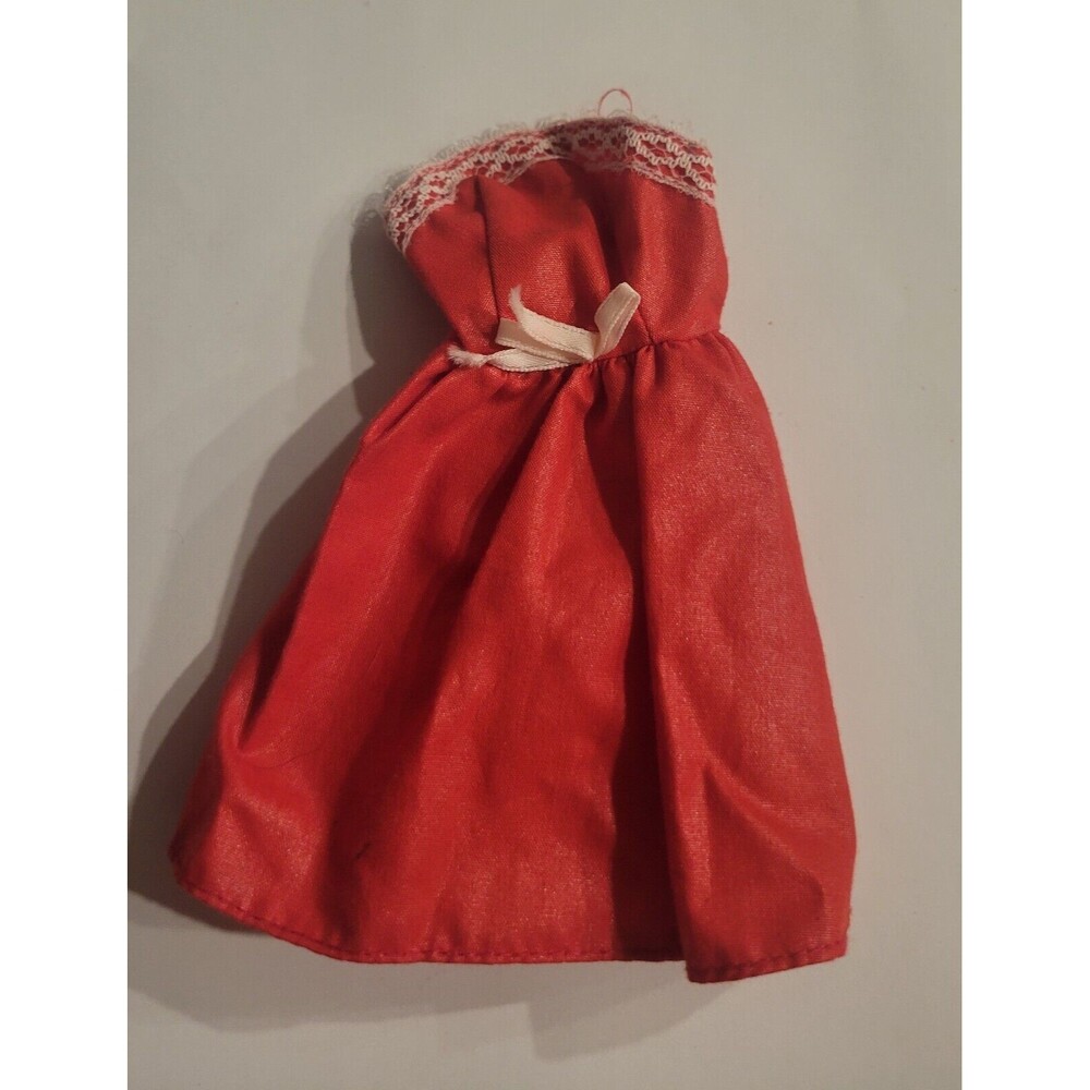 1983 Barbie Superstar Fancy Fashions Red Dress #7510 Vintage Rare